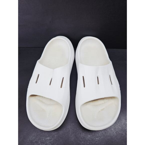 Hoka Men 7 Comfy footwear main image 4